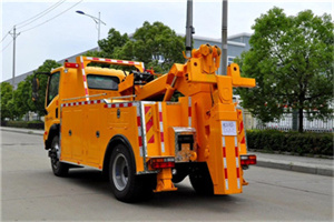 安多高速路拖车费